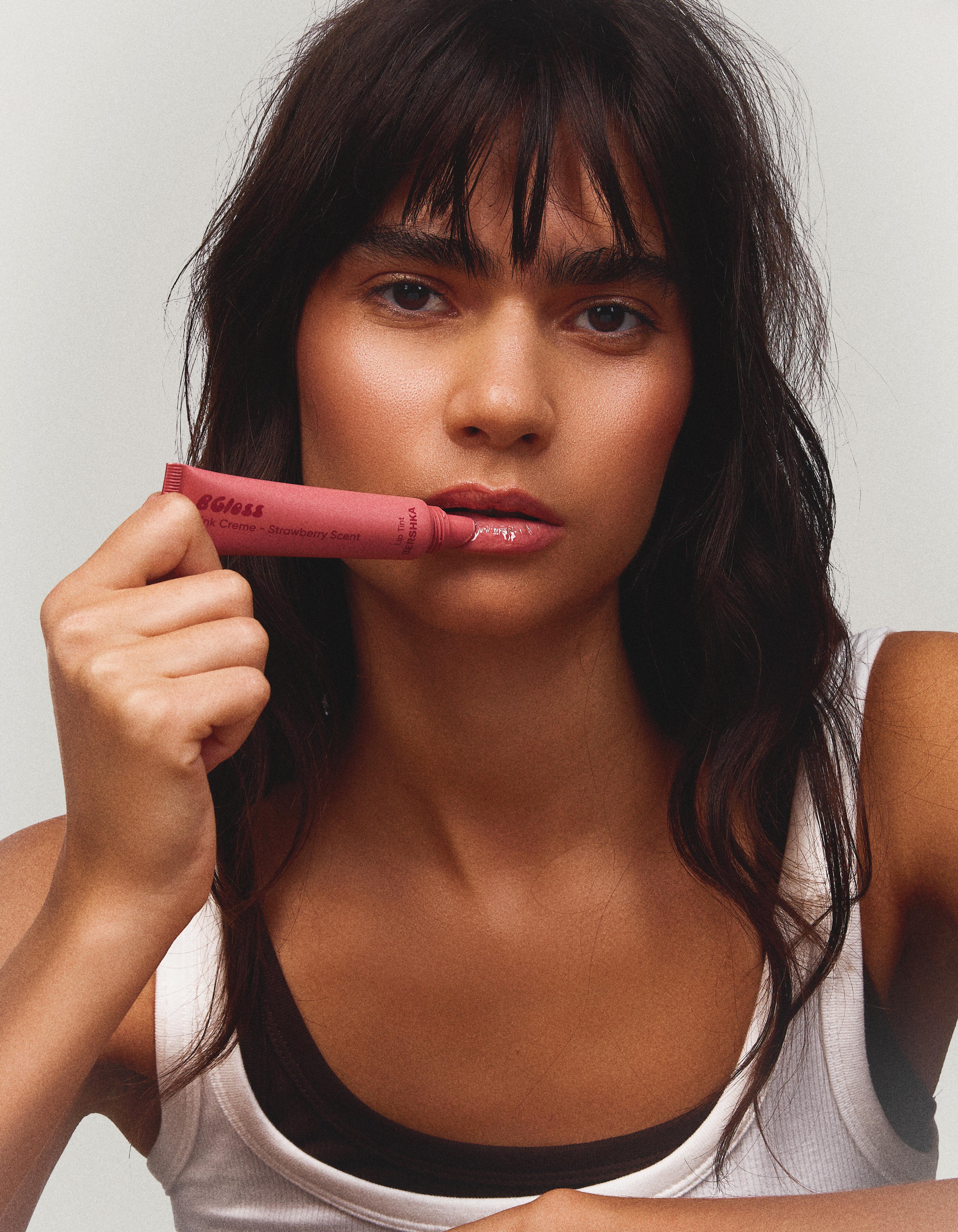 STRAWBERRY LIP TINT — Pink