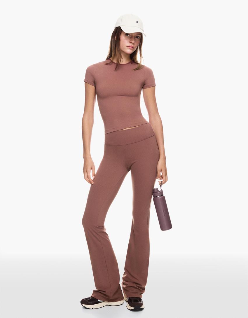 T-shirt and flared trousers set-T-shirt and flared trousers set-1
