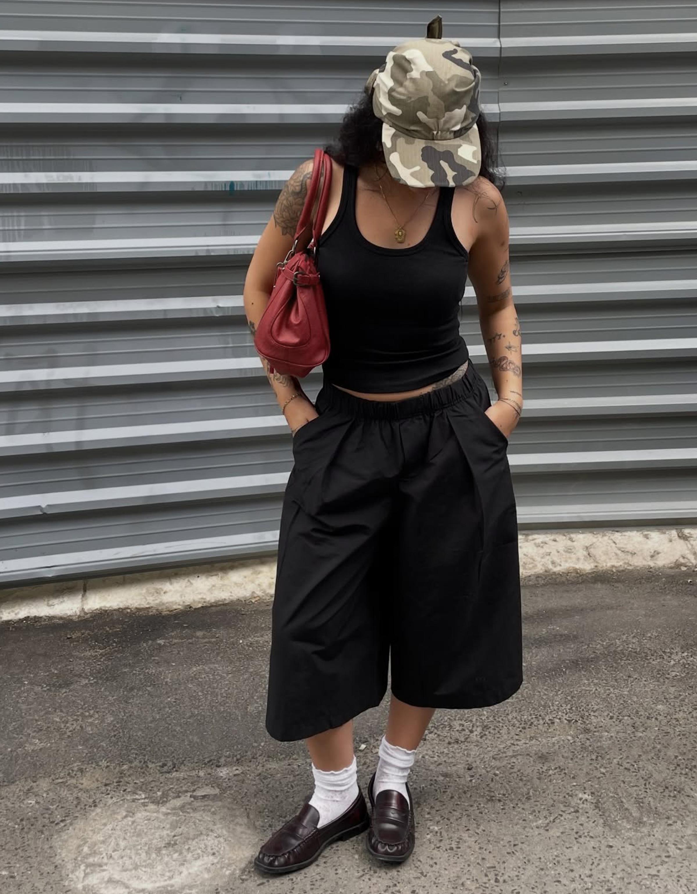 Bershka Bermuda Culotte Con Vita Elasticizzata Donna S Nero