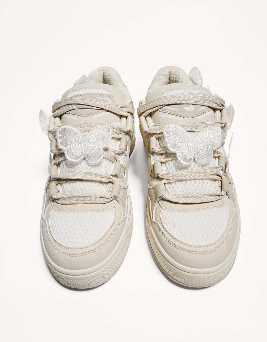 Skater sneakers met vlinder-Zand