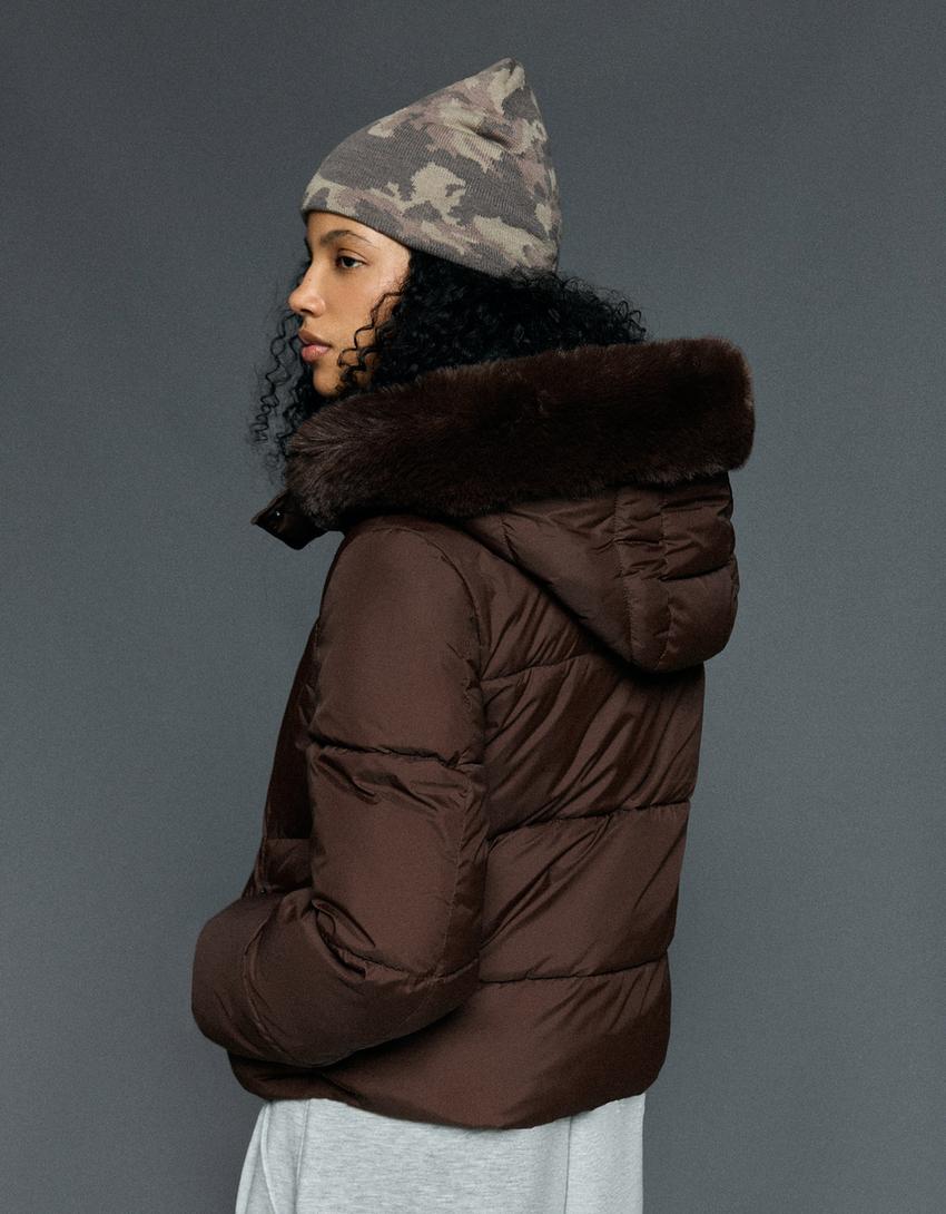Quilted jacket with faux fur hood-Brown