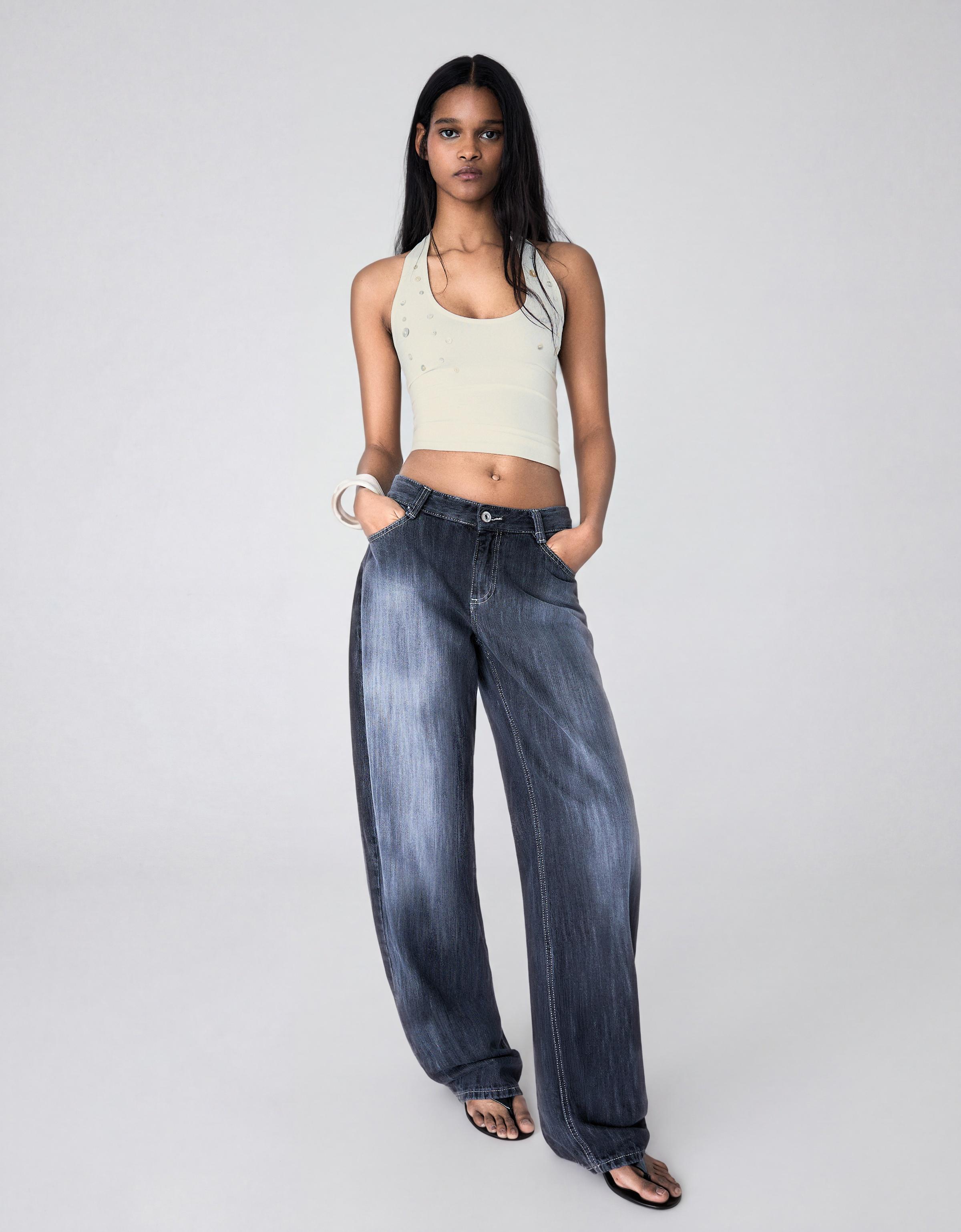 Halter yaka düğmeli bluz - Görsel 47