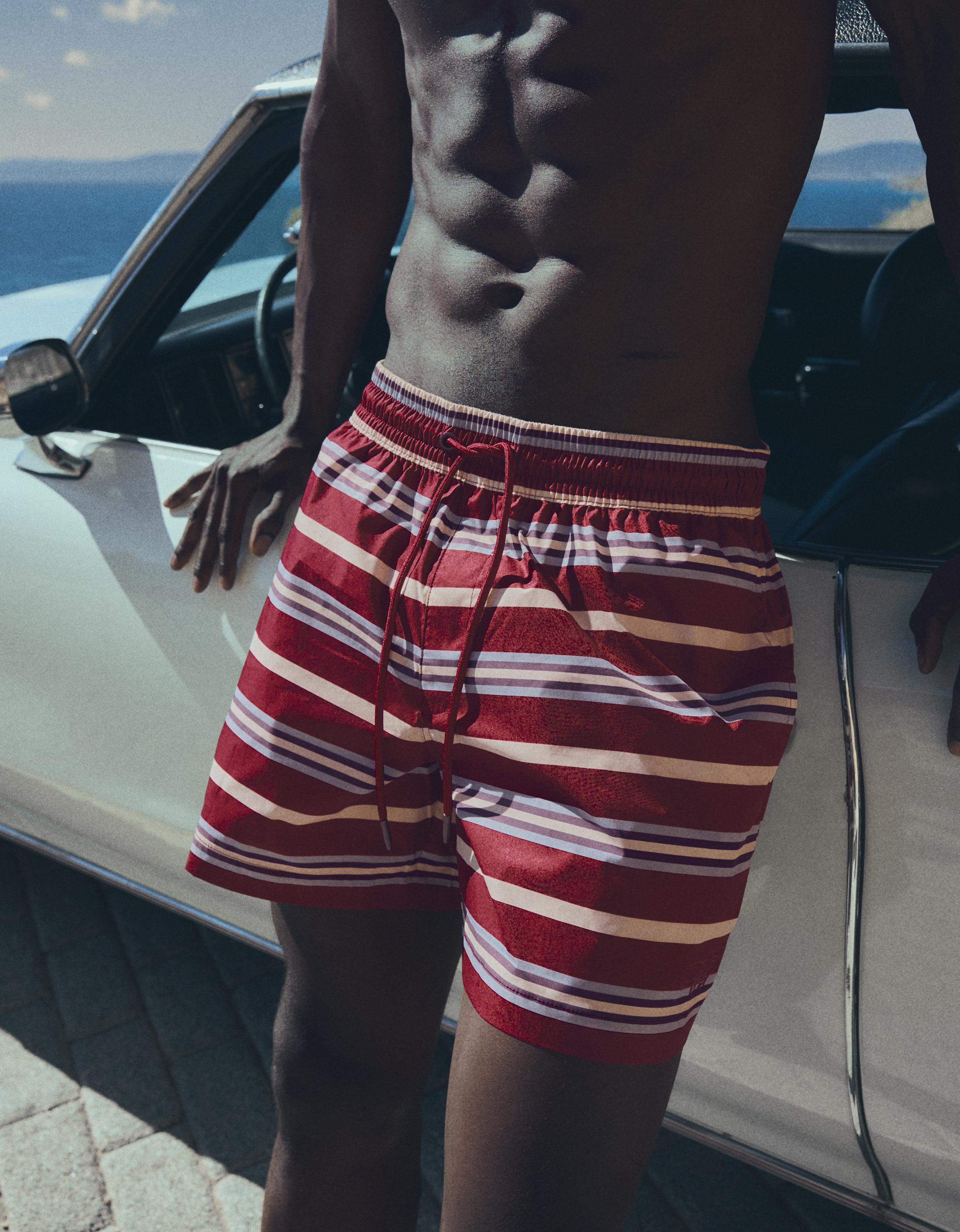 Boxy striped swim shorts — Burgundy