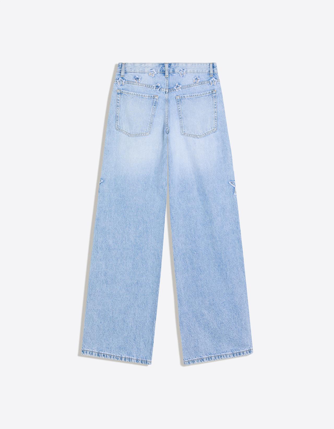 Boyfriend jeans with star print — Light blue