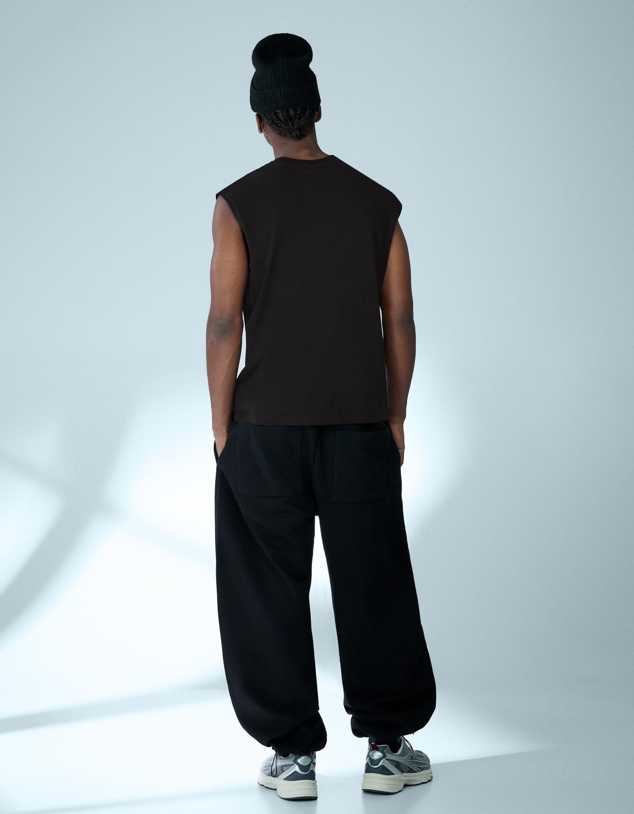Worker sleeveless T-shirt — Black