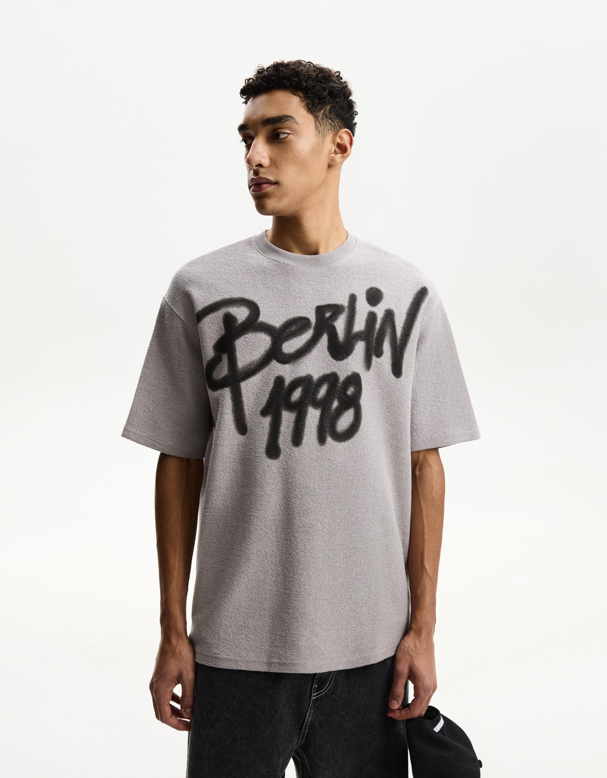 Bershka T-Shirt Aus Plüsch Mit Print Herren S Grau