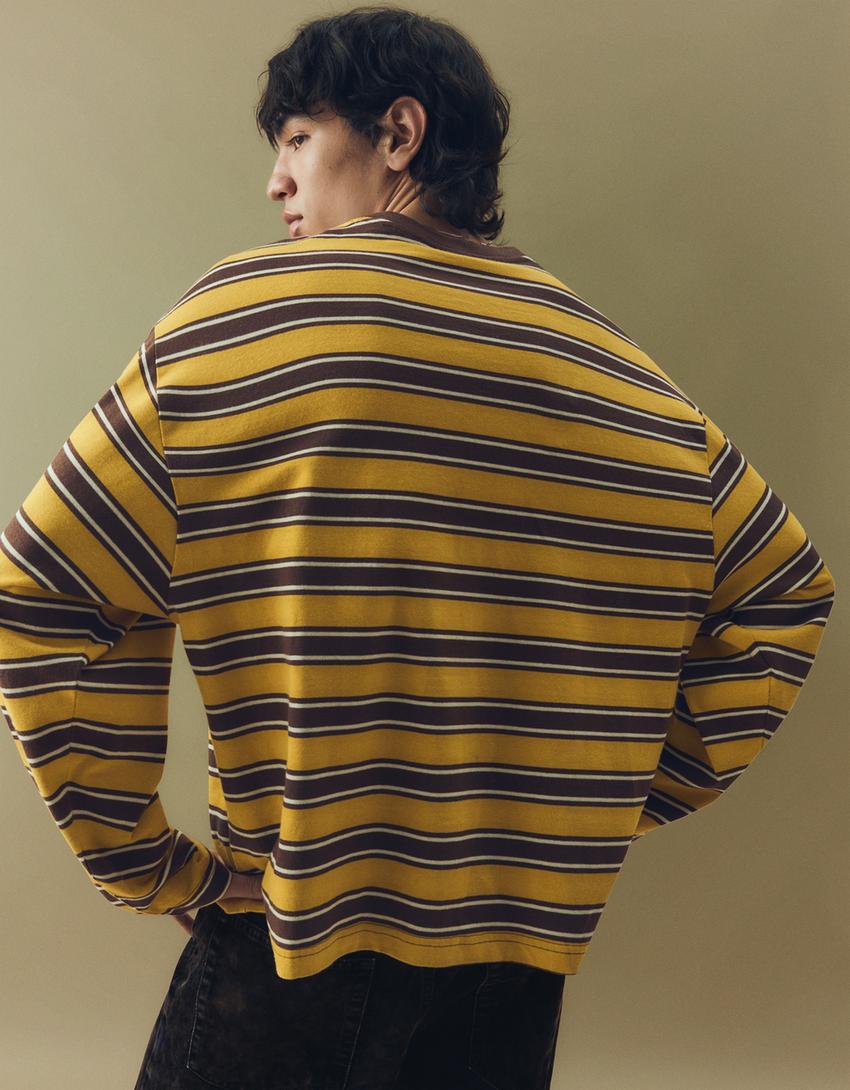 Camiseta manga larga retro print-Mostaza