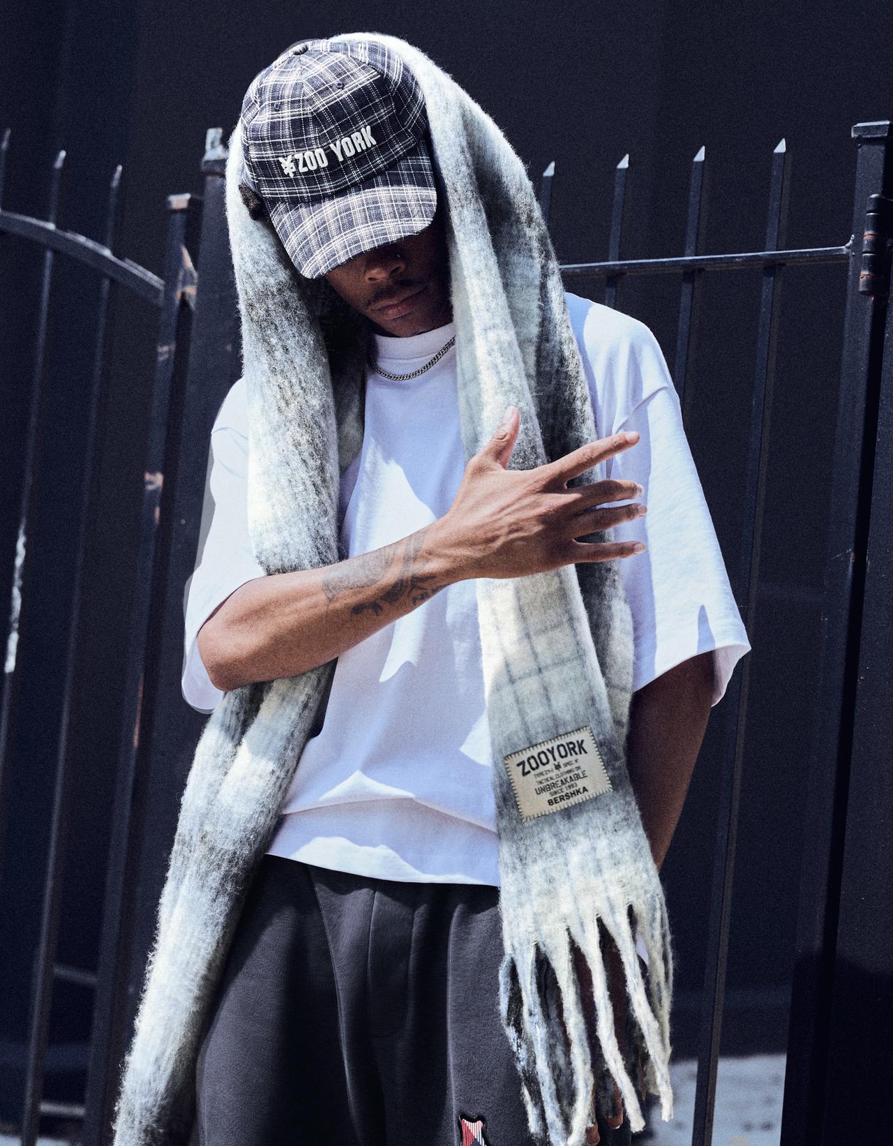 ZOO YORK X BERSHKA embroidered checked scarf — Grey