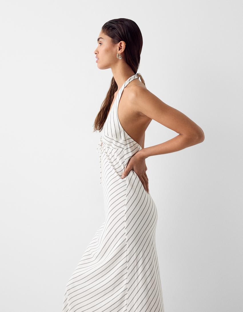 فستان متوسط الطول مطبوع برقبة هالتر-أبيض / أسود-3