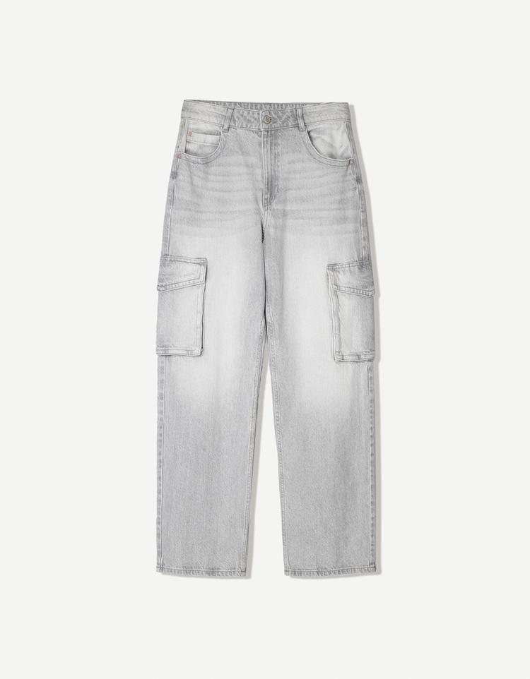 Straight-leg cargo jeans