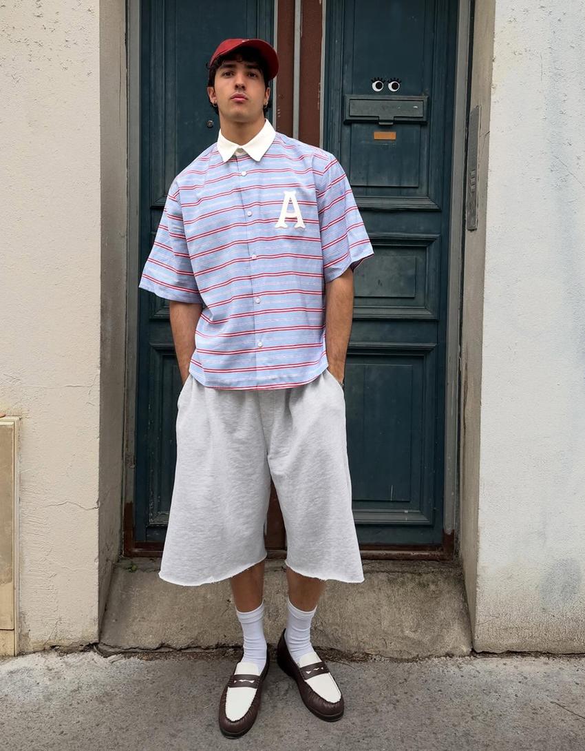 Embroidered boxy short sleeve shirt-Light blue