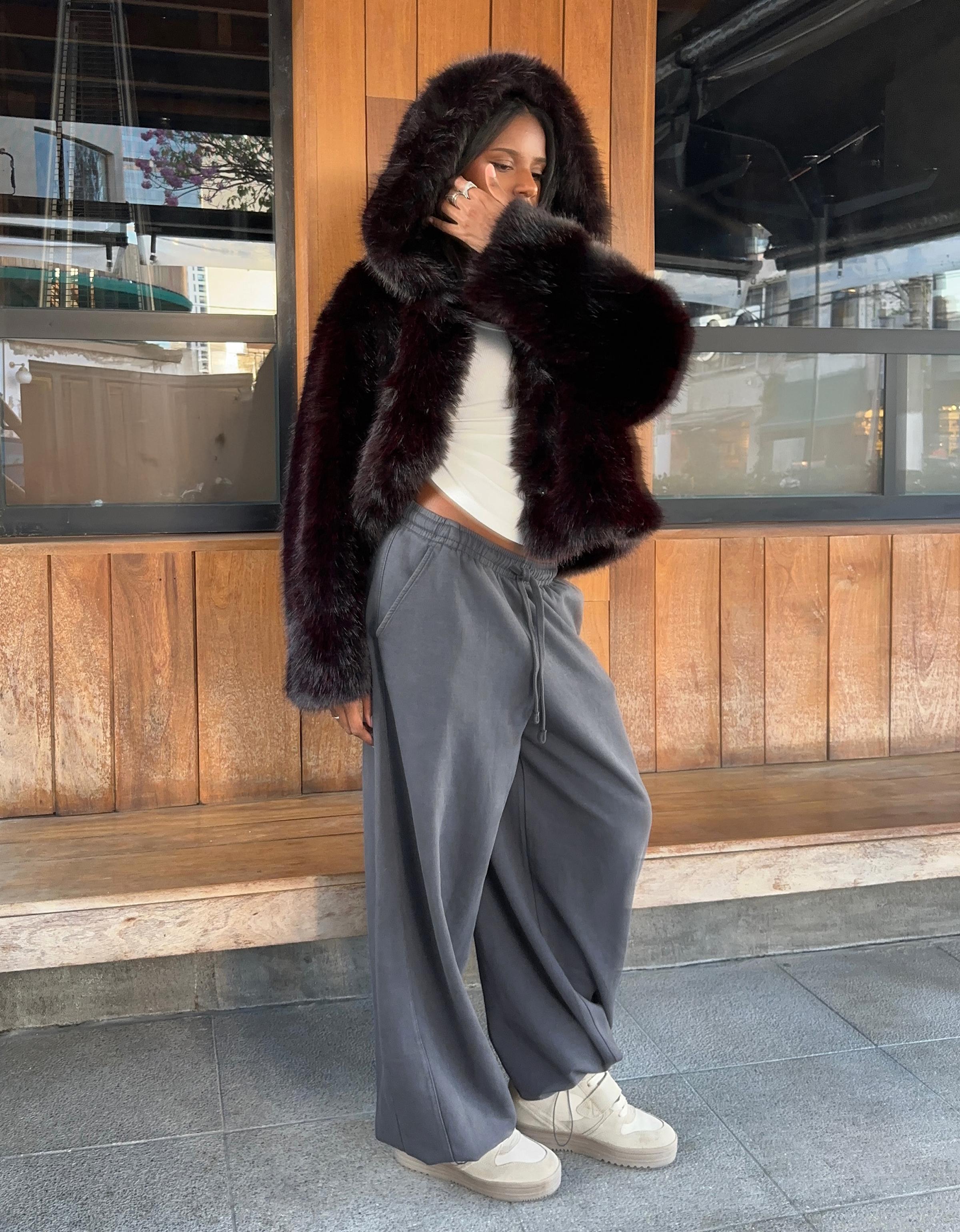 Barrel plush trousers with stoppers — Grey