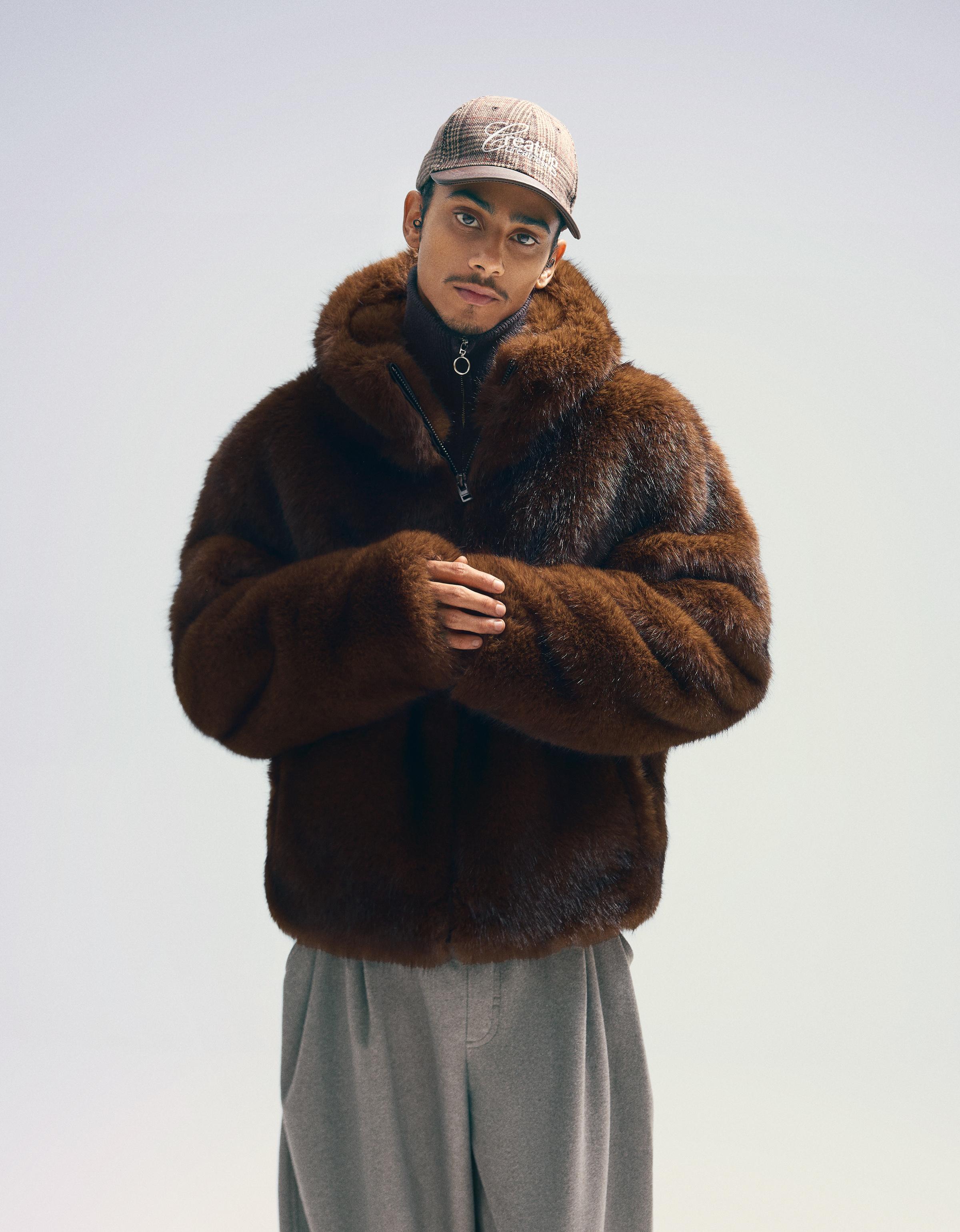 Bershka Kunstfelljacke Mit Kapuze Herren S Braun