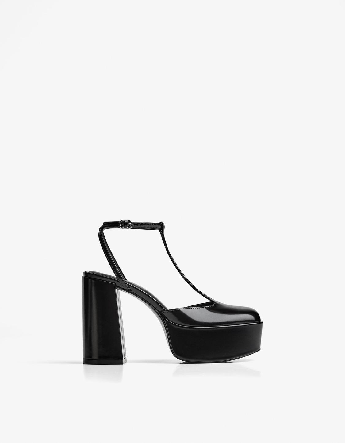 Platform high-heel shoes with straps