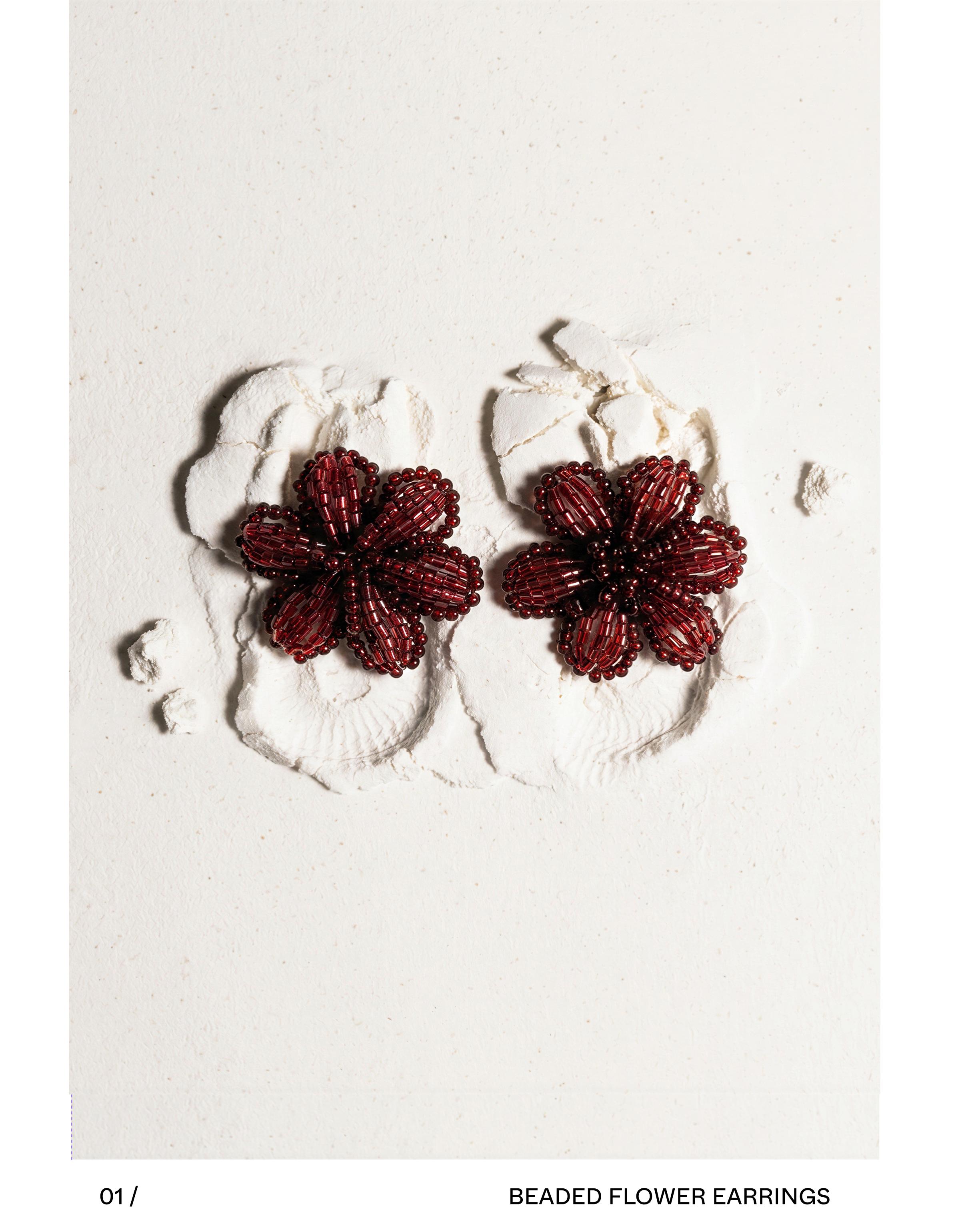 Floral earrings — Burgundy