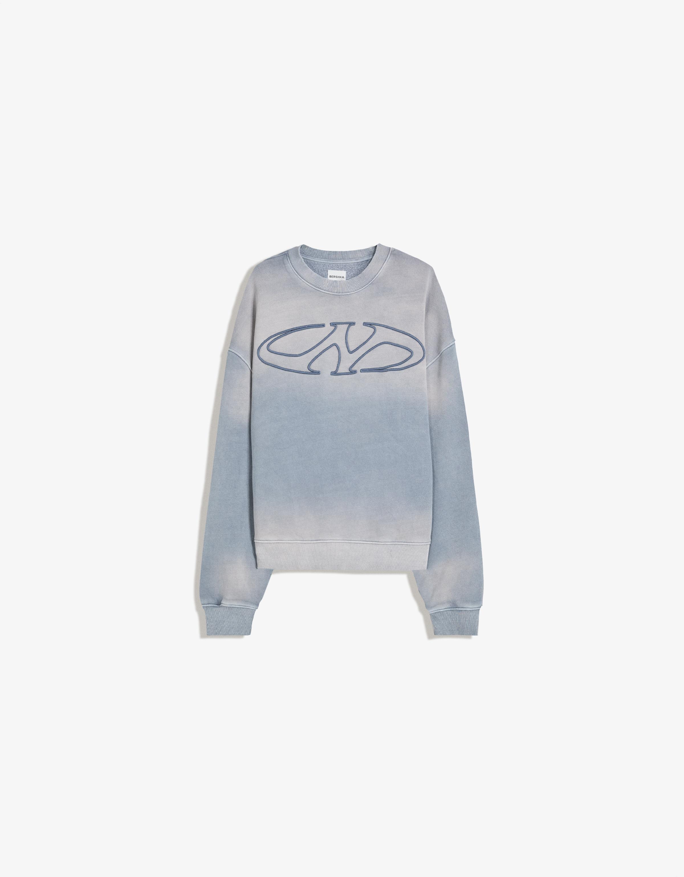 ぺい Oversized faded sweatshirt - New - Men | Bershka