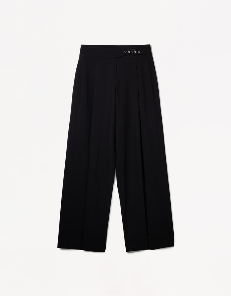 Darted trousers with buckle