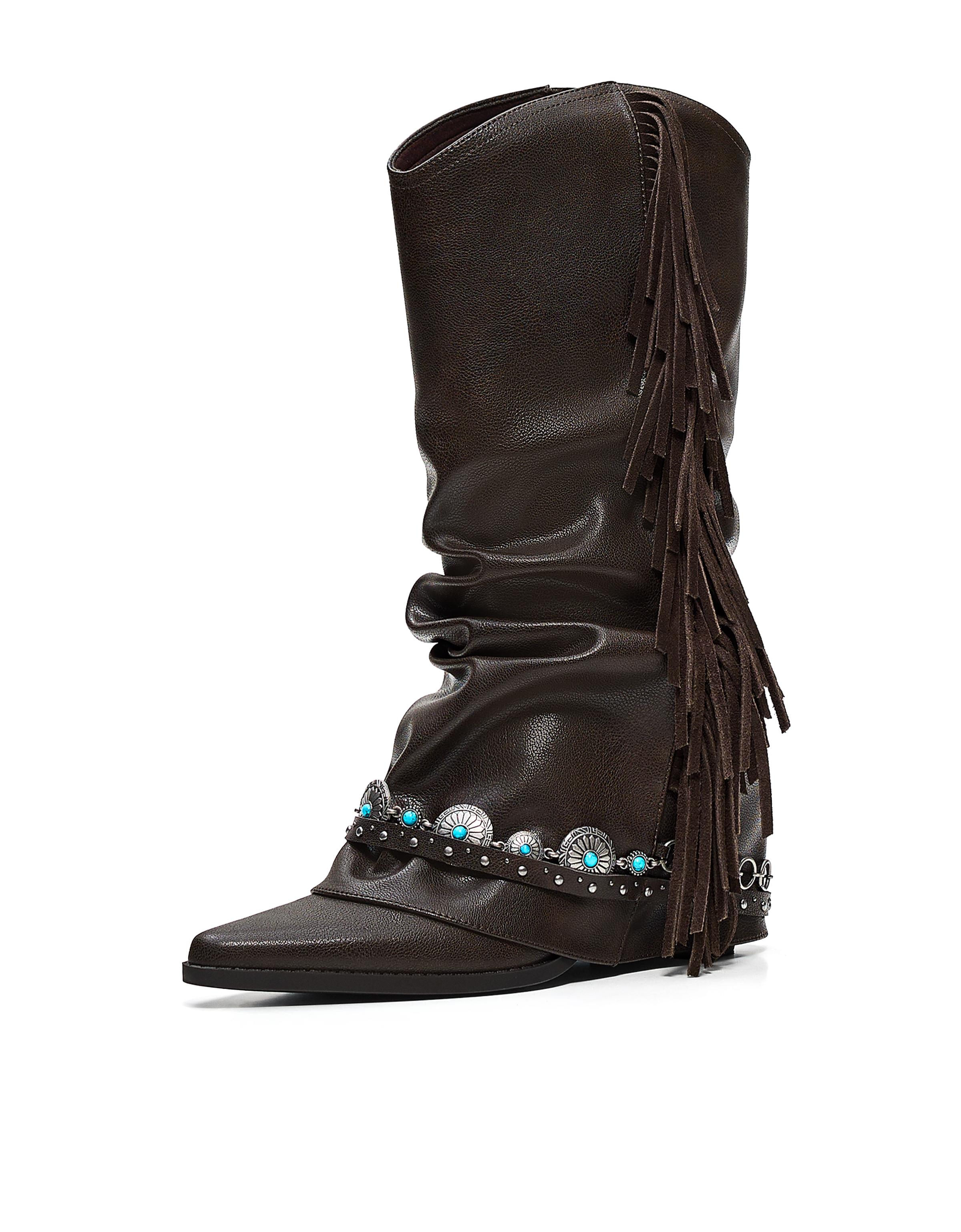 Fringed cowboy heel boots — Brown