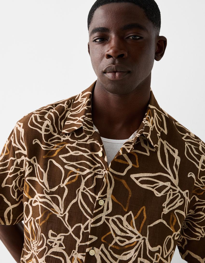 Chemise manches courtes loose fit imprimée-Marron-2