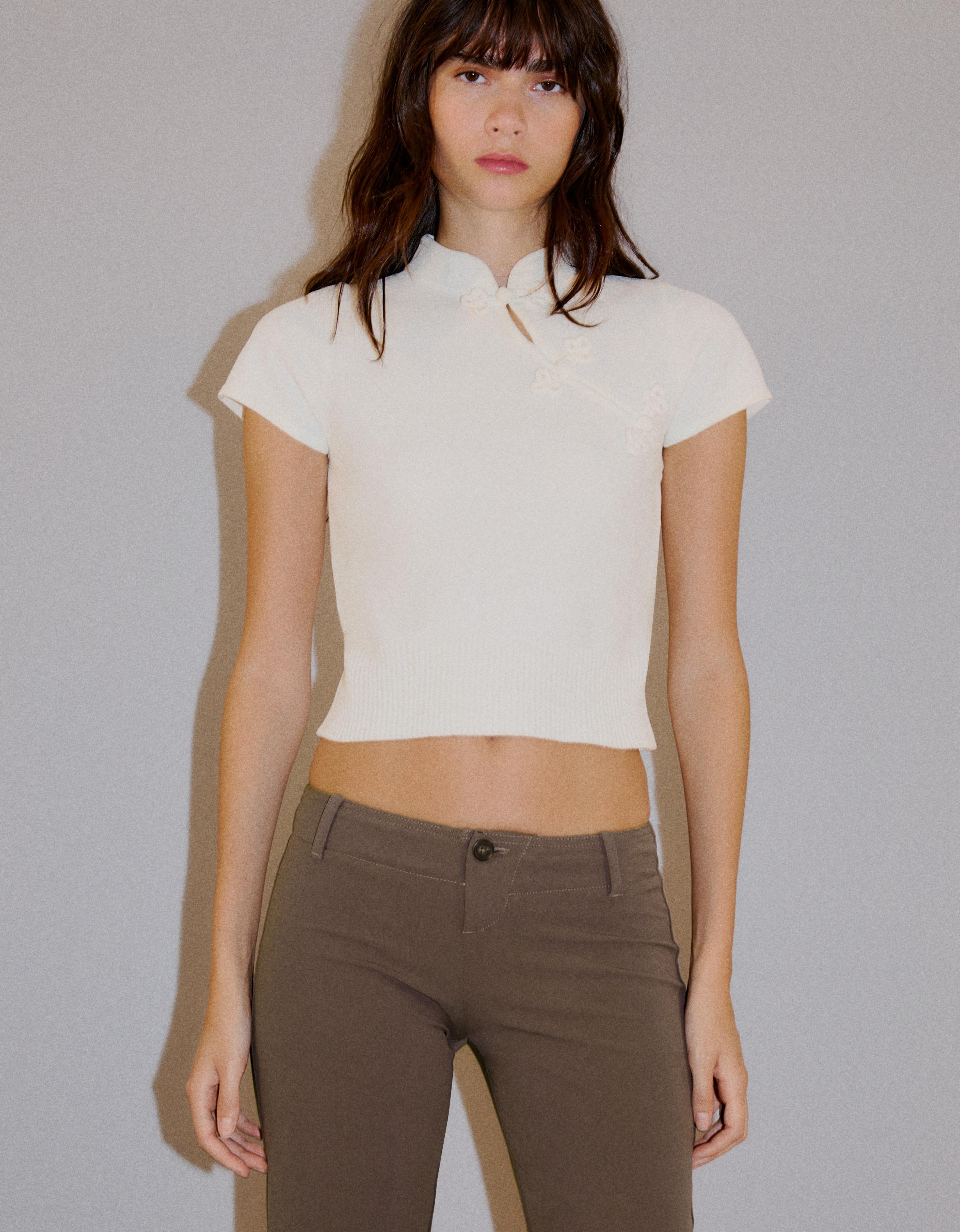 Slim fit low-rise trousers — Brown