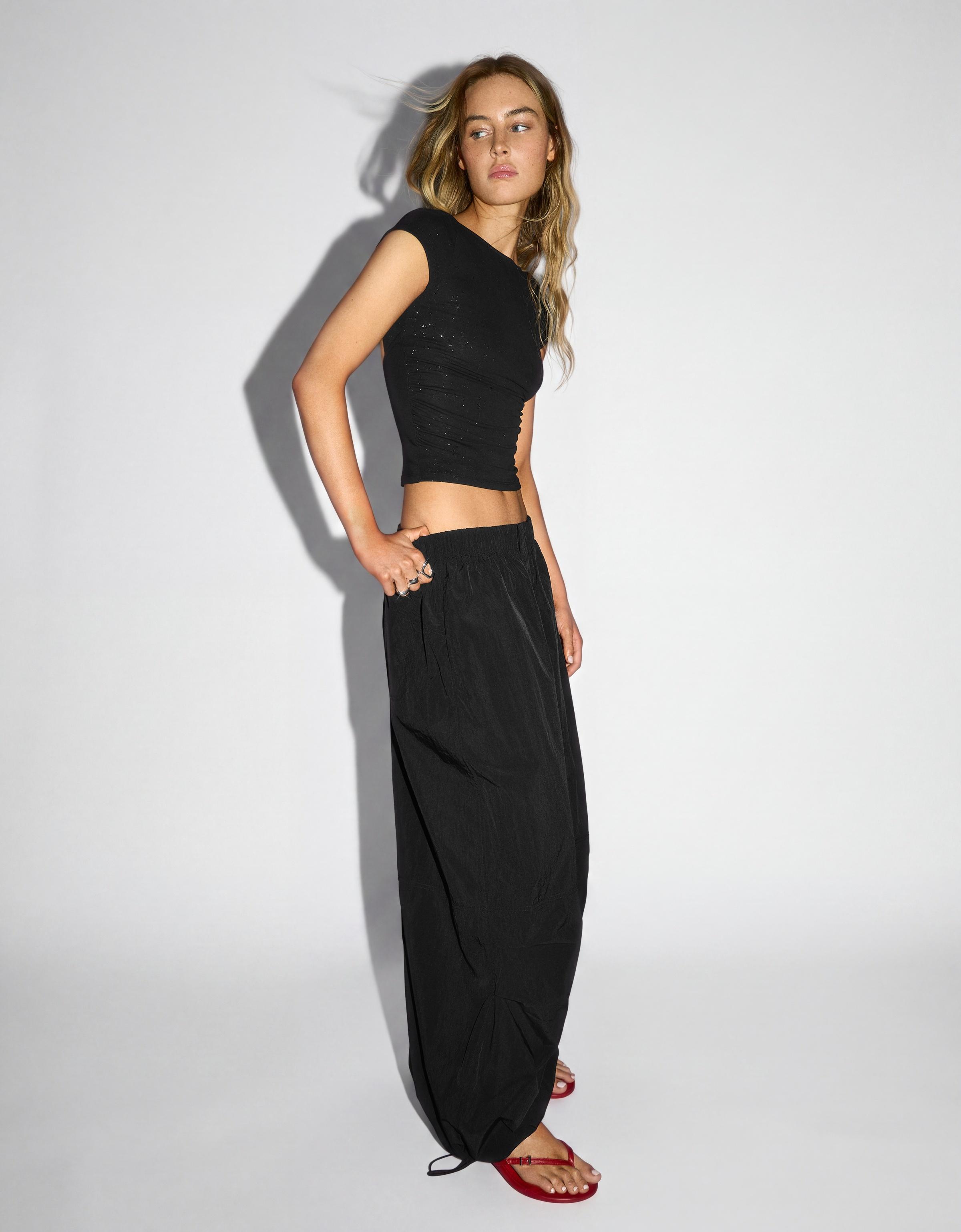 Boat neck T-shirt with knot back — Black