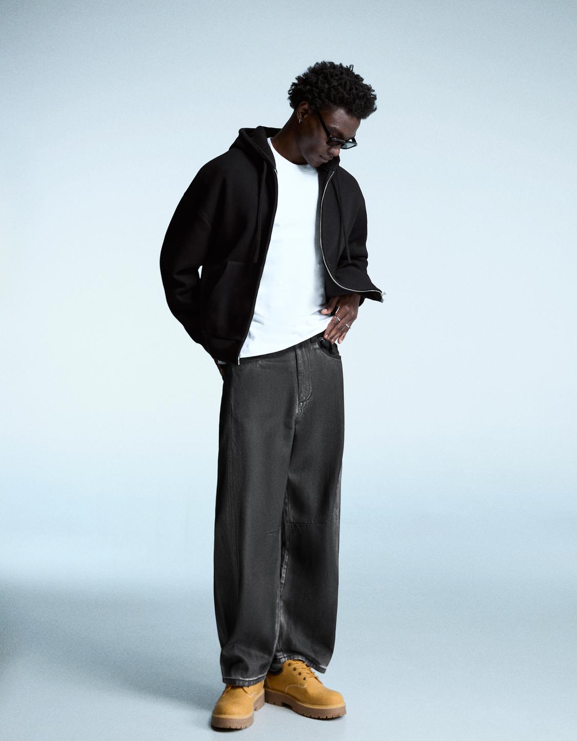 Printed barrel trousers