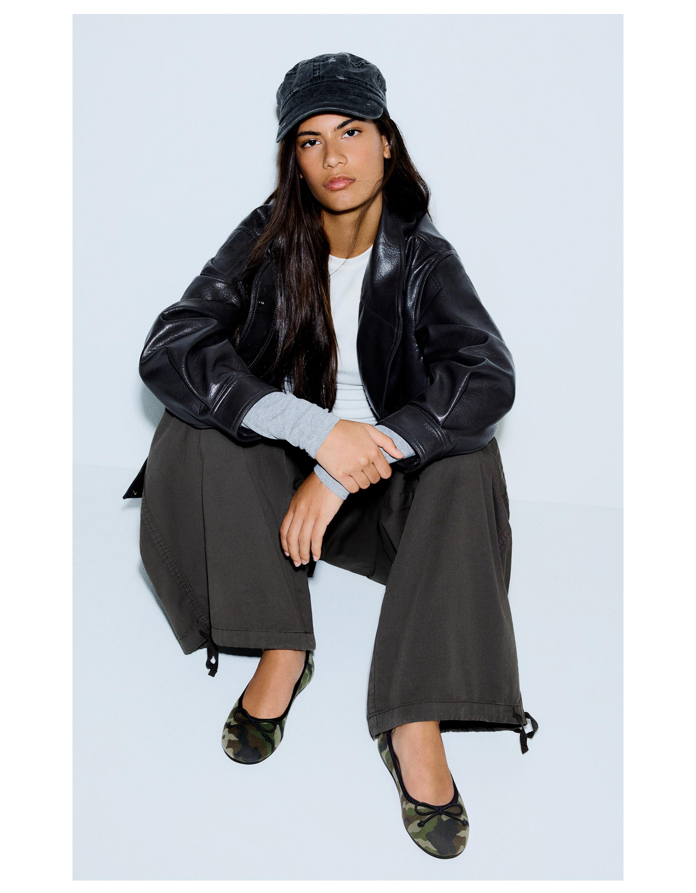Bershka Fiyonklu Babet görsel 4