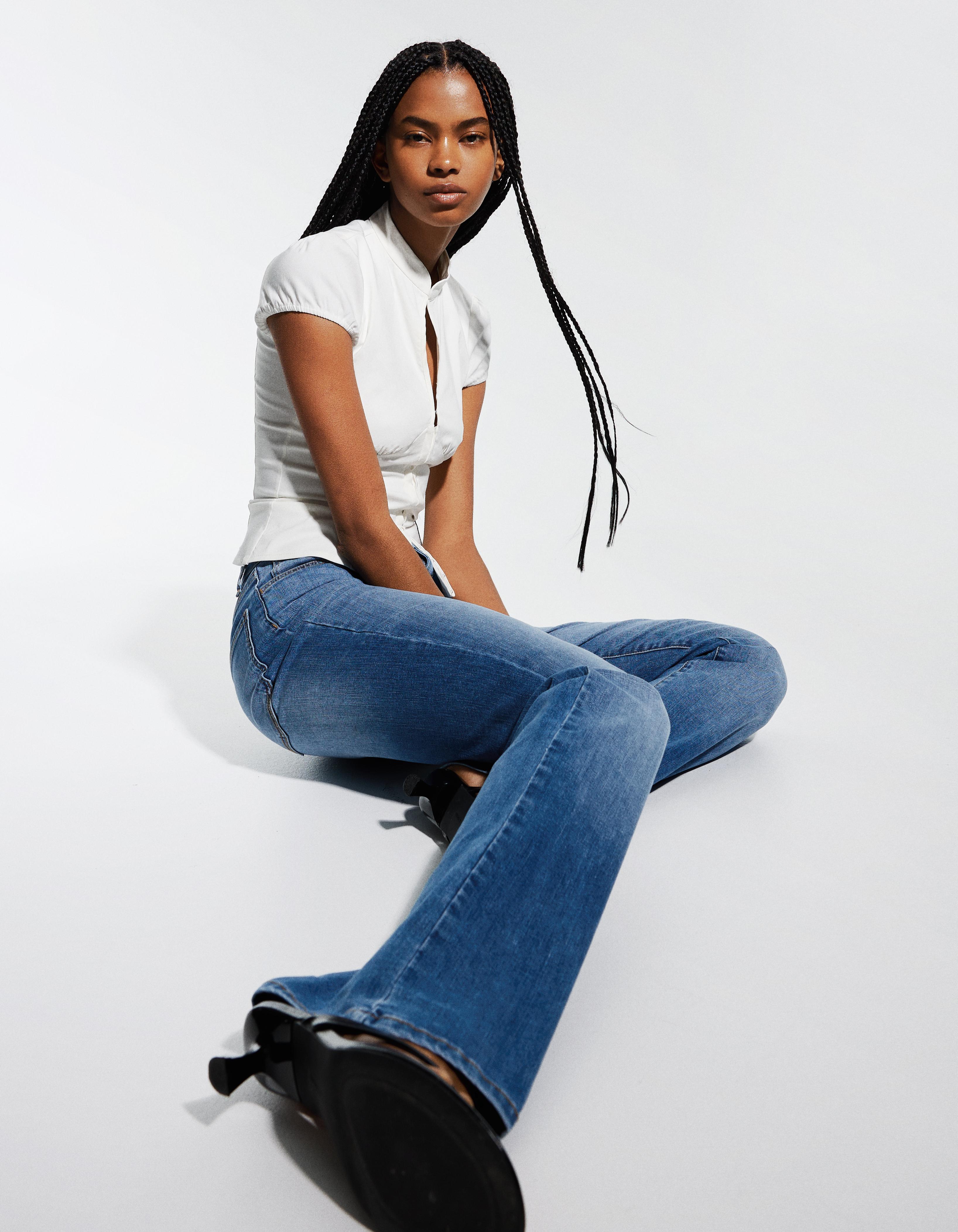 Flared jeans — Light blue