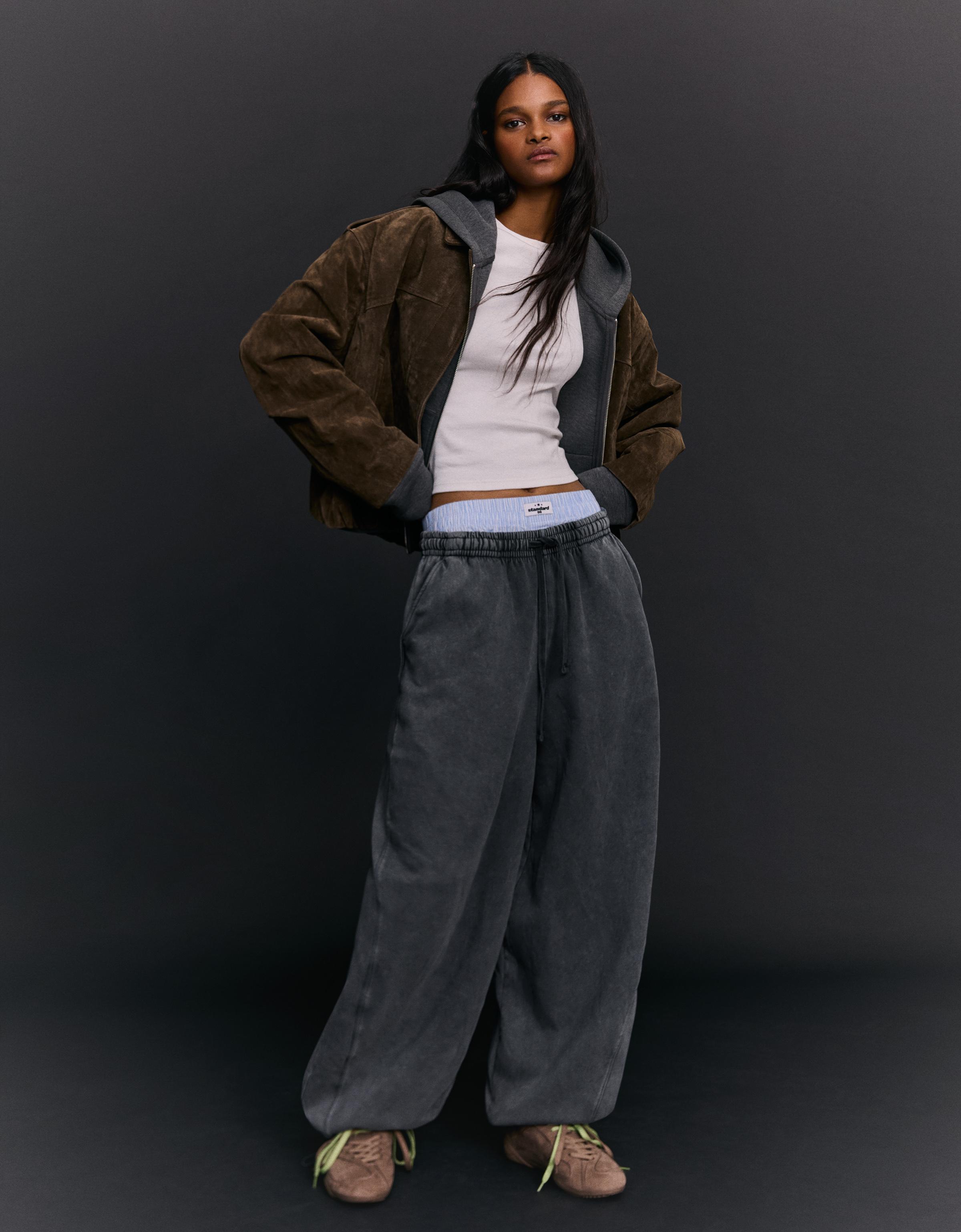 Bershka Barrel-Hose Aus Plüsch Mit Stoppern Damen M Grau