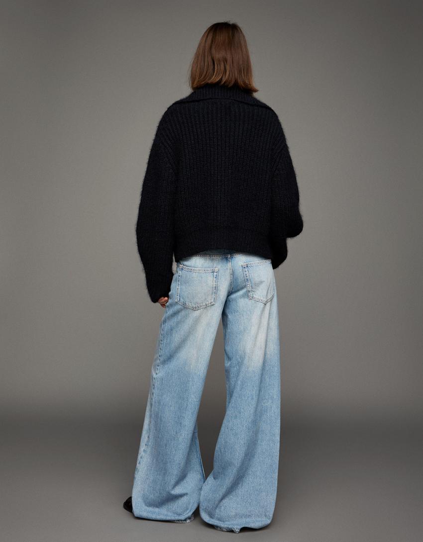 Wide-leg low-waist jeans-Light blue