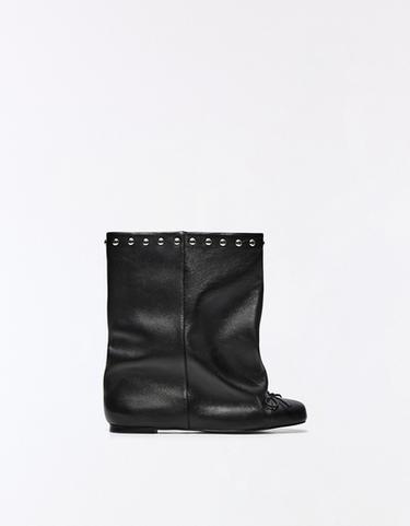 Flat leather wide-shaft ankle boots with studs — BLACK 1