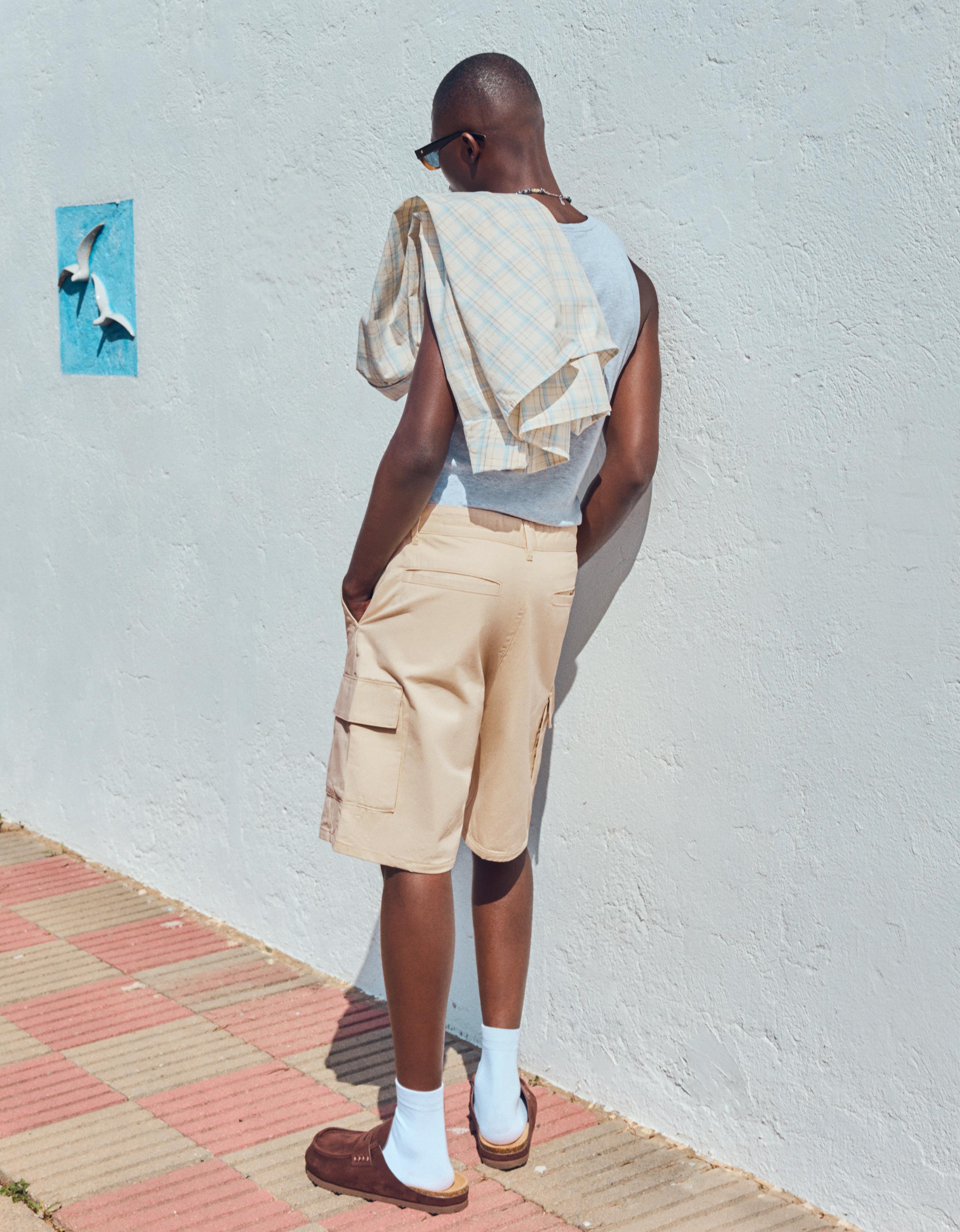 Wide cargo Bermuda shorts — Sand