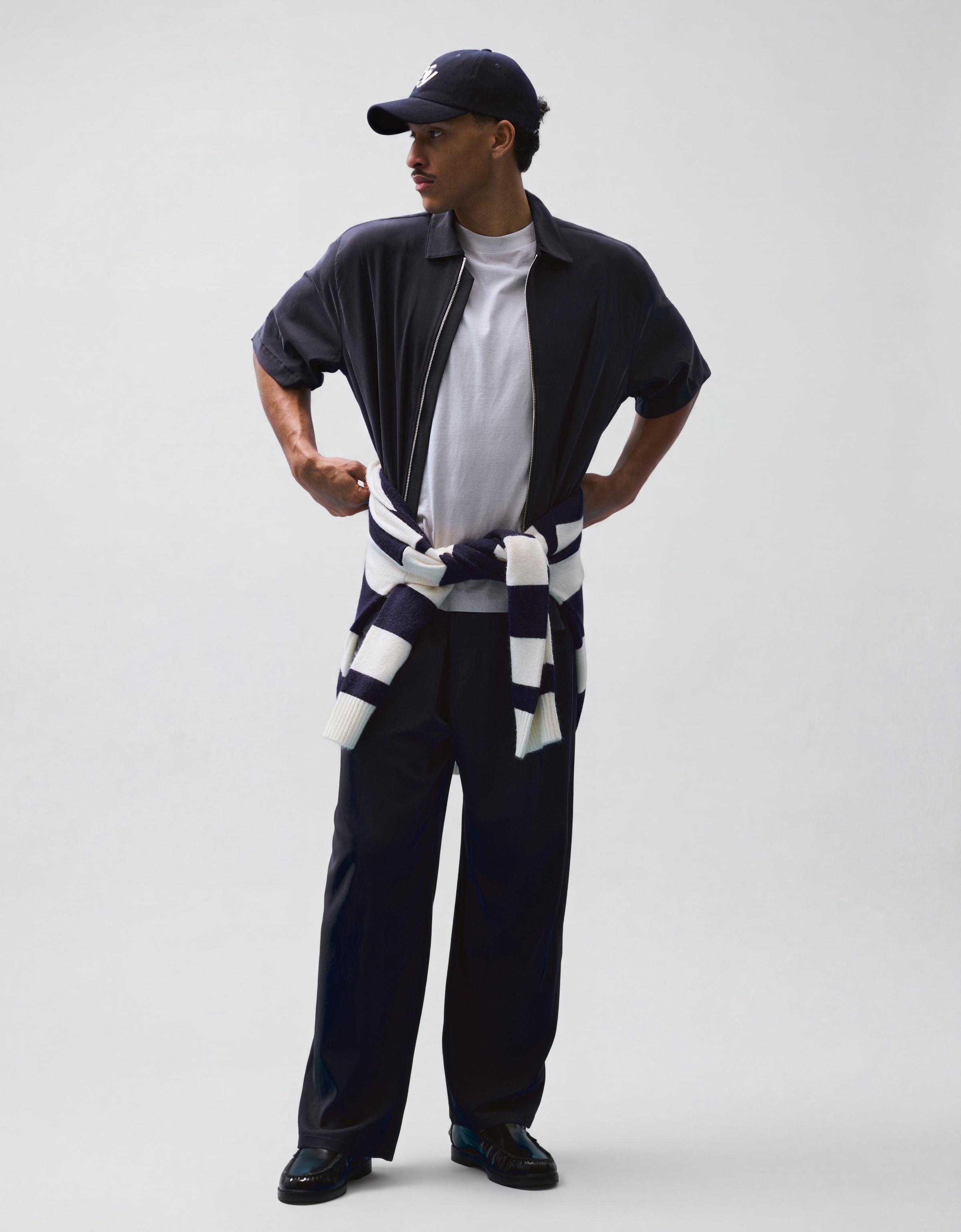 Kısa kollu boxy fit dökümlü gömlek - Görsel 18