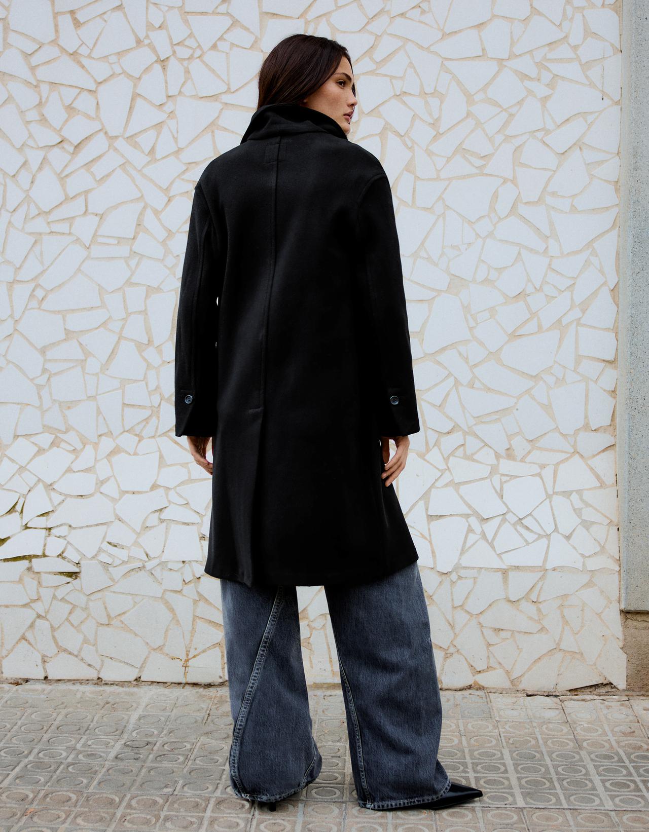 Soft-touch long coat — Black