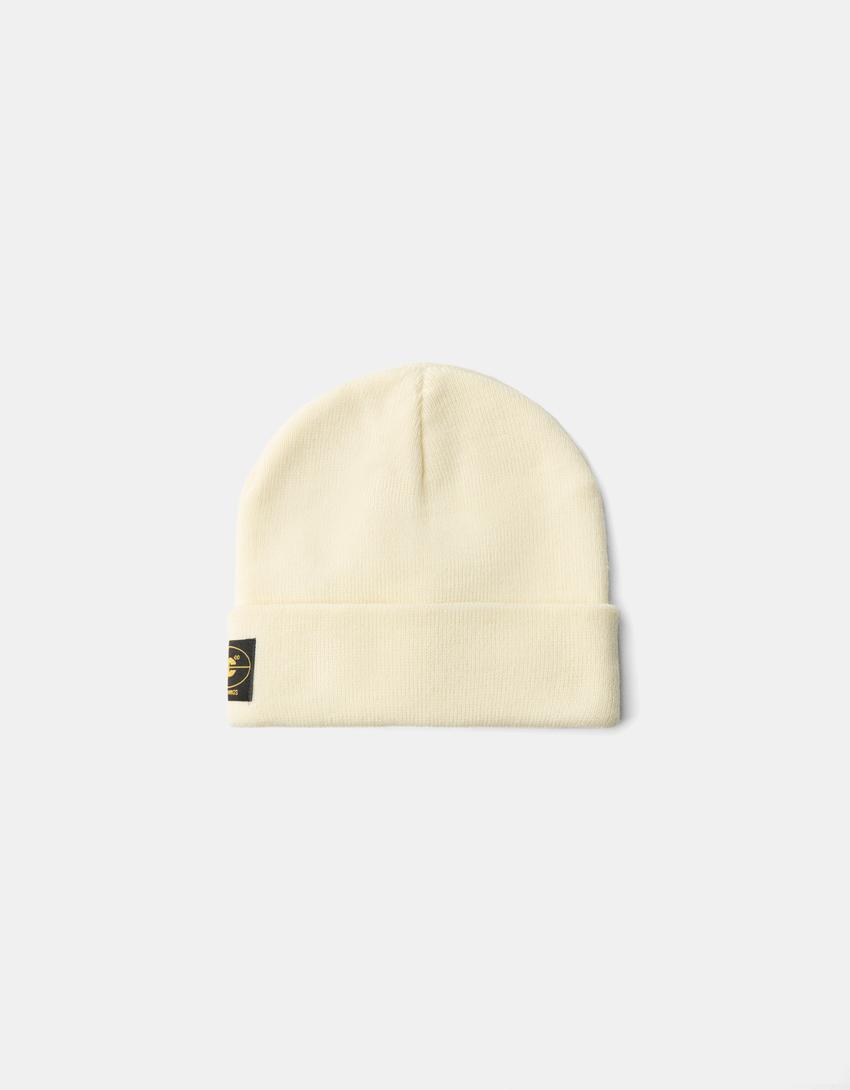 Beanie bordado-Crudo