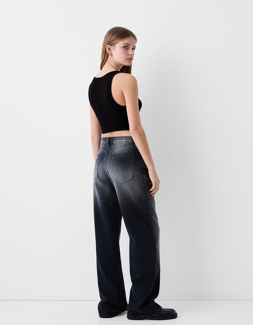 Strappy crop top-Black-1