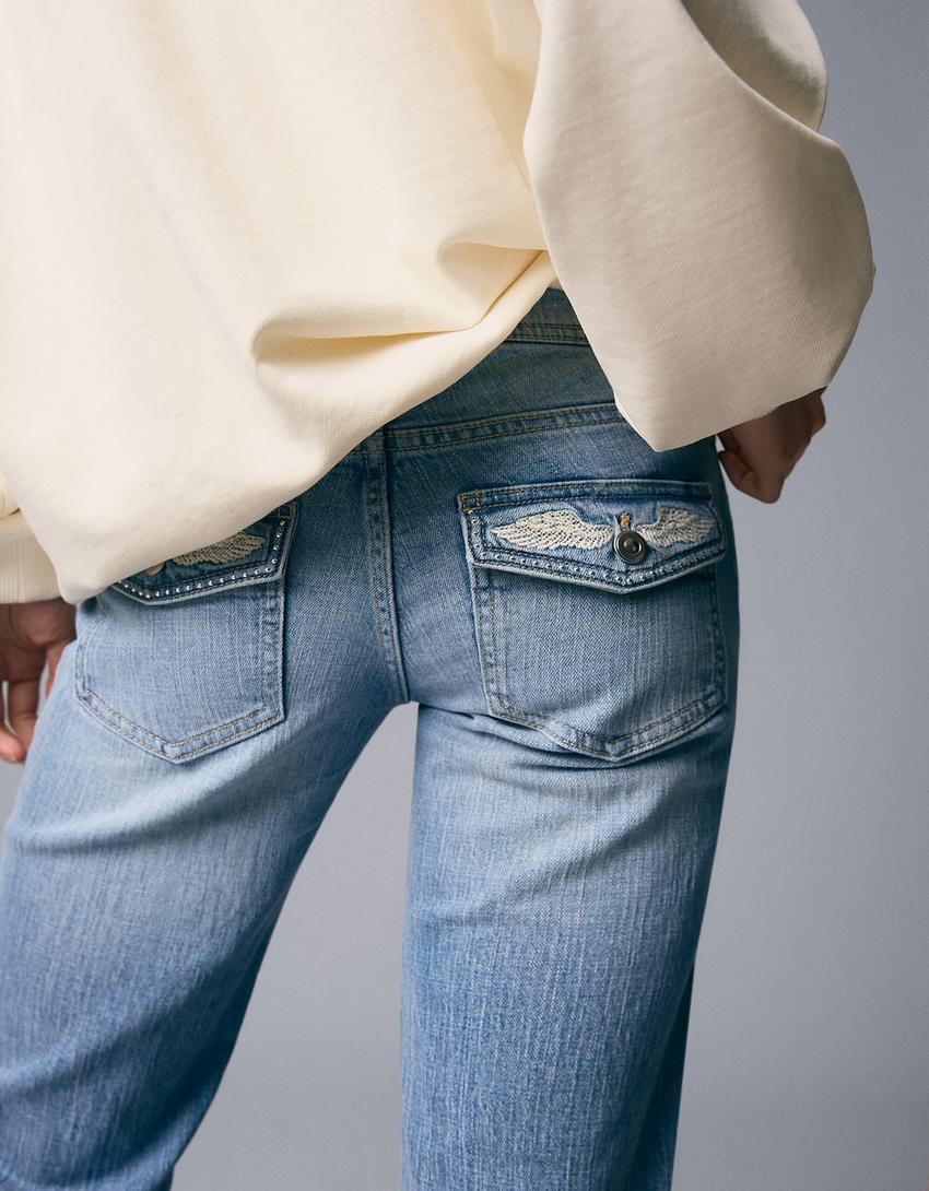 Low-rise embroidered flared jeans-Light blue