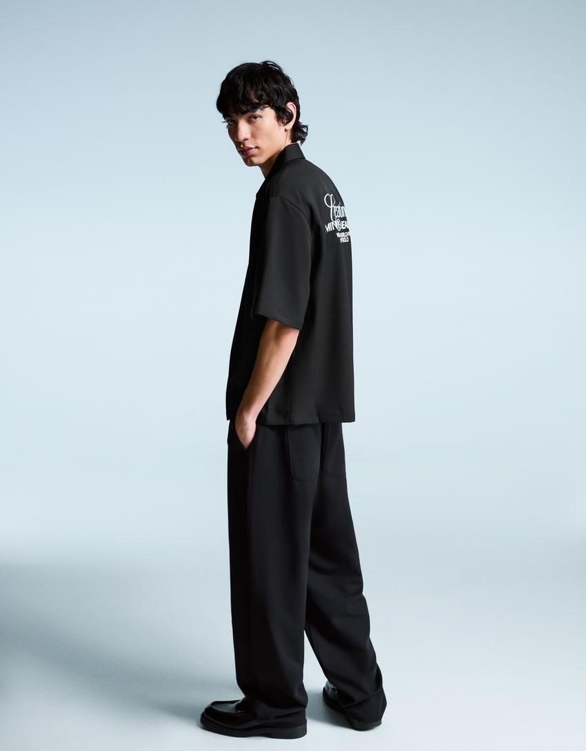 Tailored boxy fit shirt with embroidery-Black