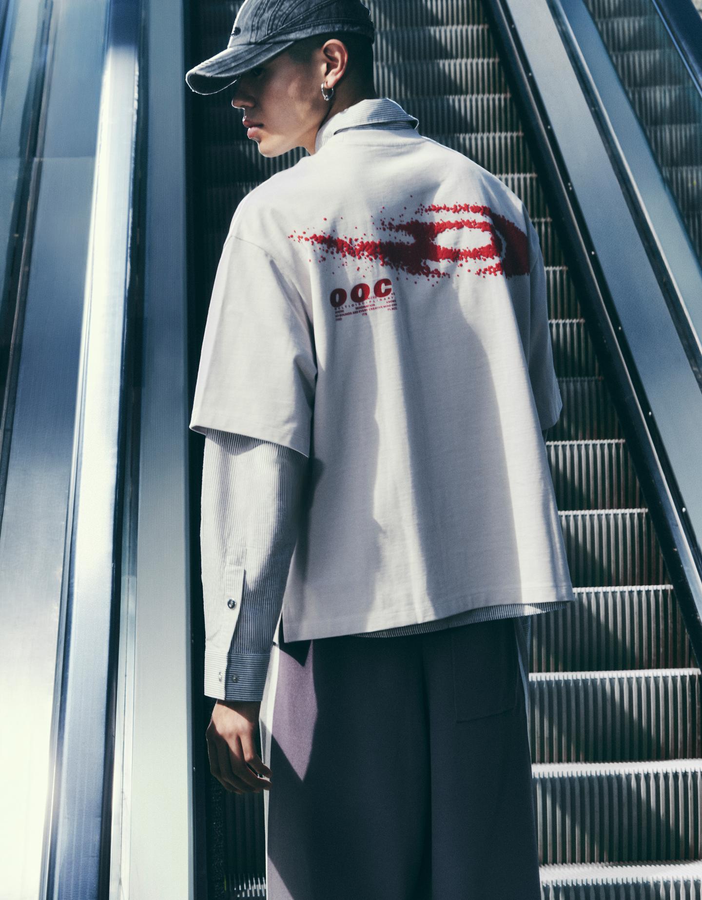 Bershka koszulka boxy z krótkim rękawem out of core popielaty