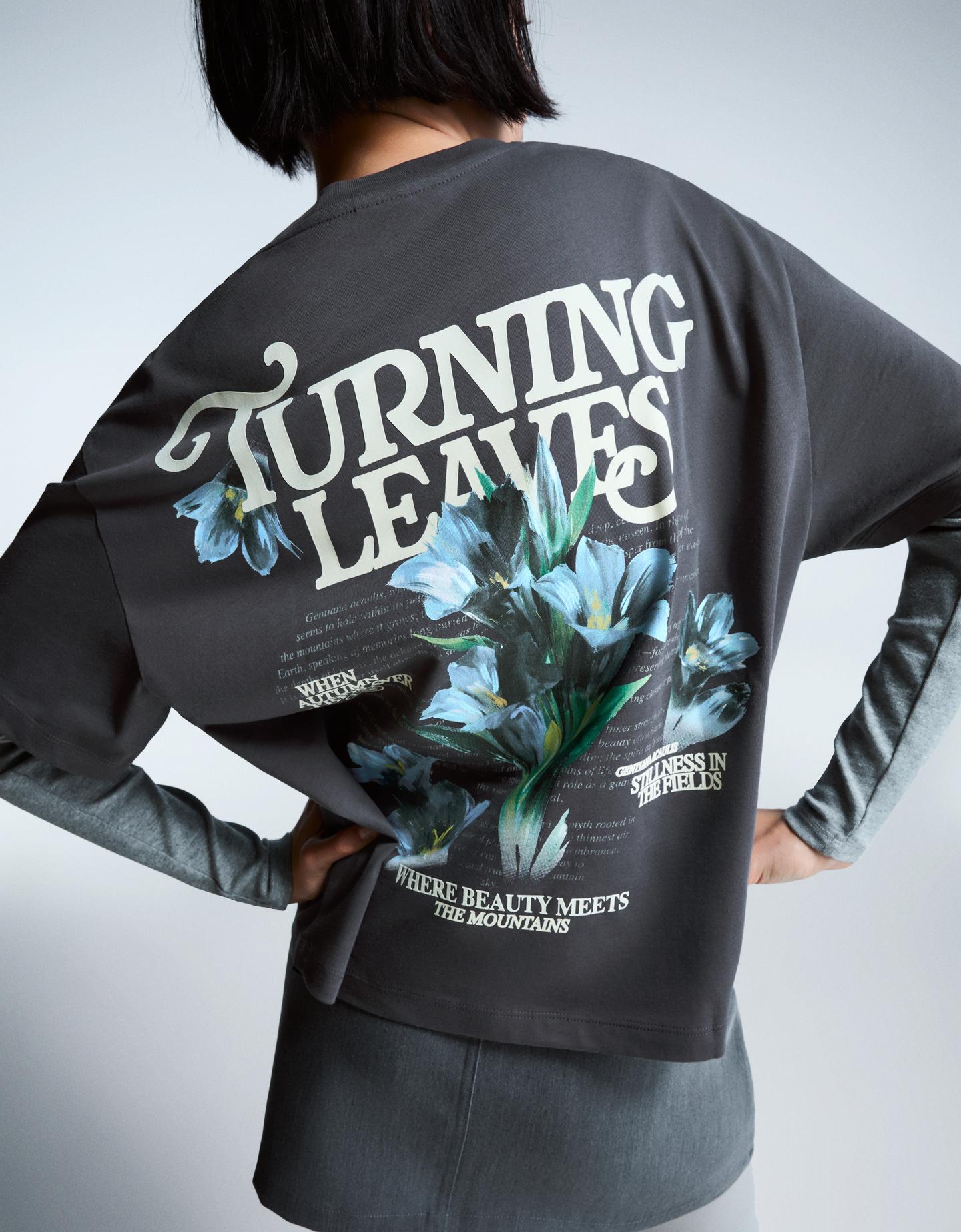 Bershka koszulka oversize z krótkim rękawem i nadrukiem ciemnoszary