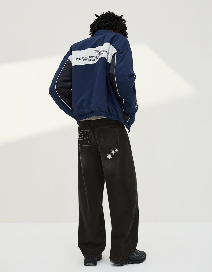 Jeans barrel bordado-Negro