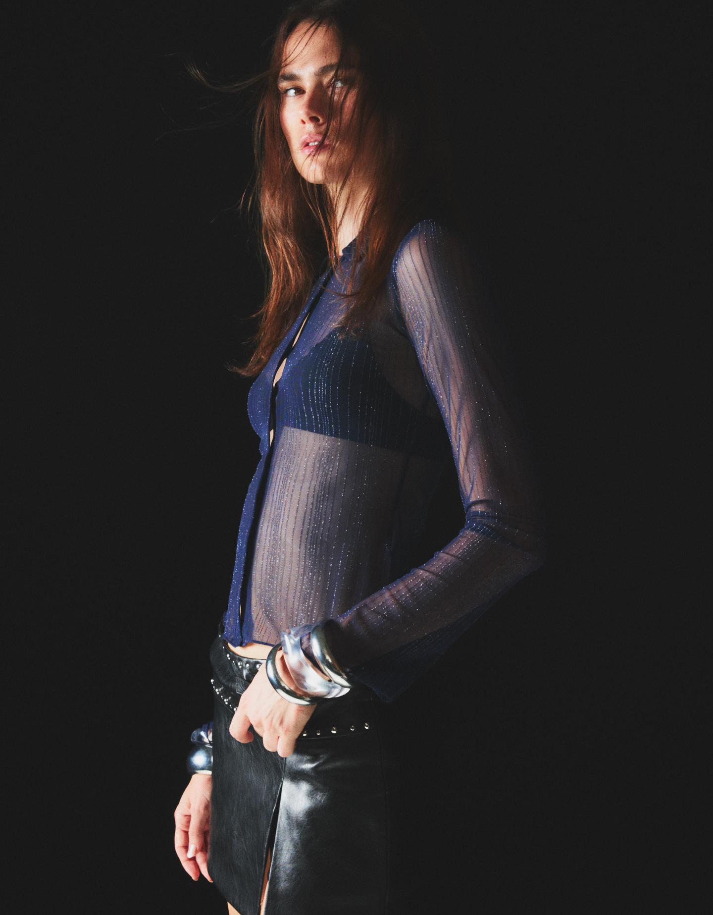 Bershka koszulka z długim rękawem z tiulu z błyszczącymi elementami granatowy