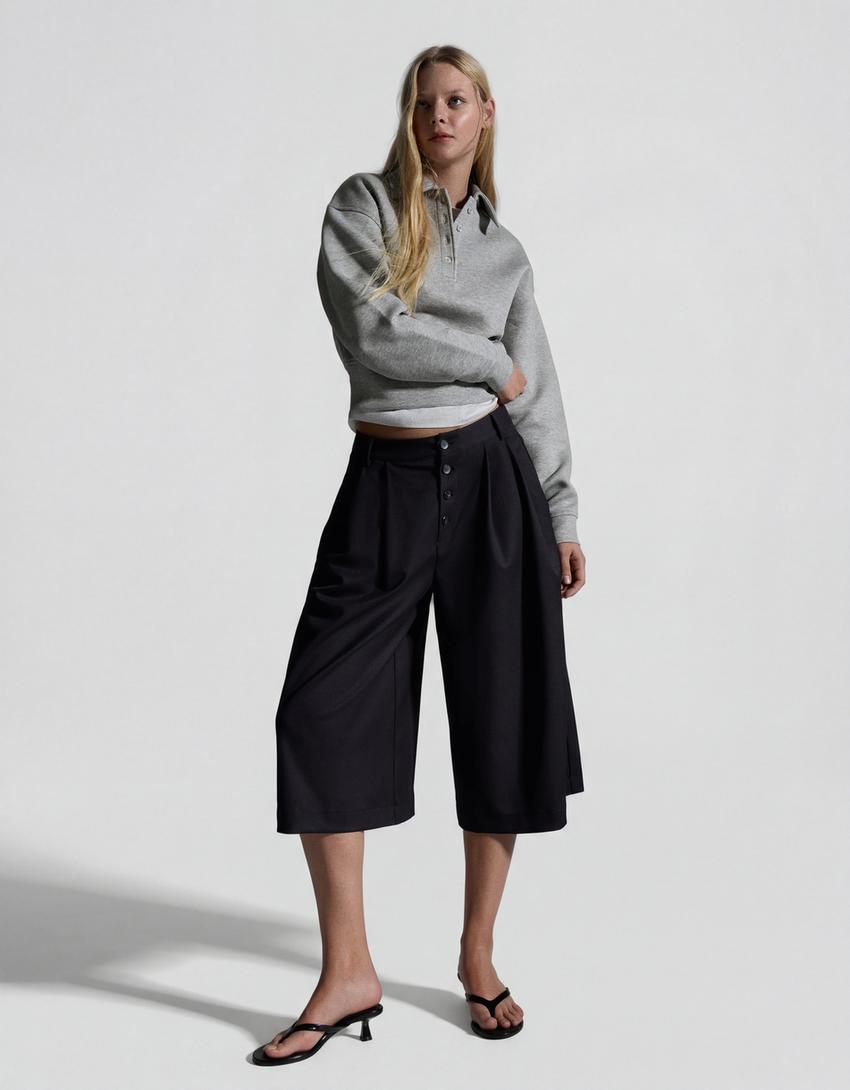 Striped culotte Bermuda shorts-Black