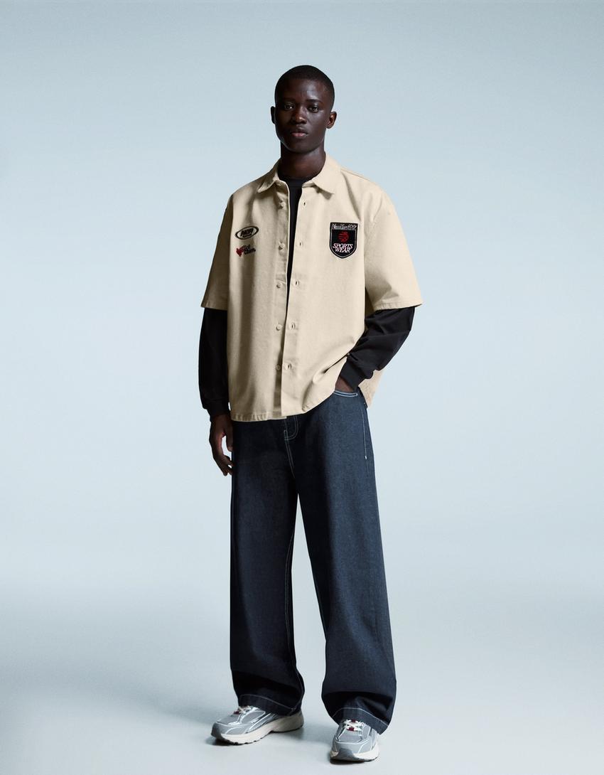 Camisa manga corta boxy parches-Crudo