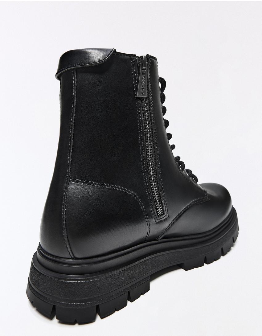 SCHNÜRSTIEFELETTEN-Schwarz