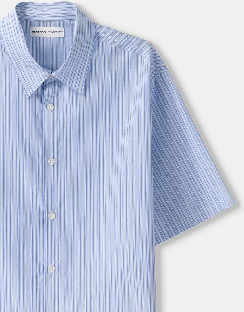 Short sleeve boxy fit shirt-Light blue-2