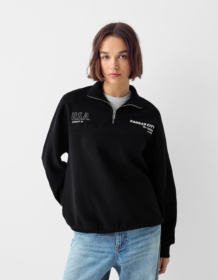 Printed sweatshirt with zip
