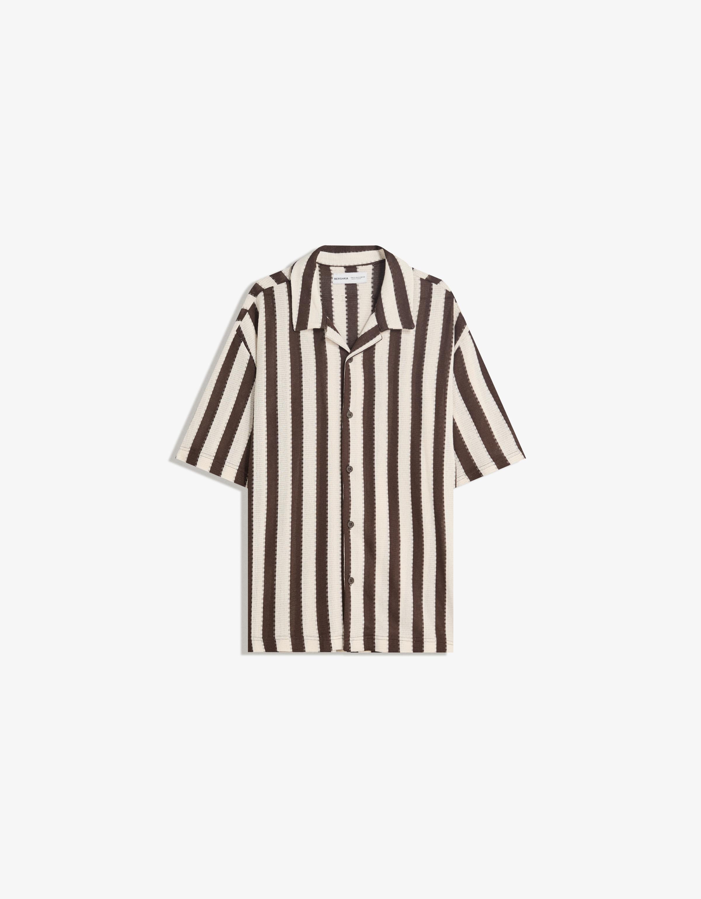 Bershka Rustikales Gestreiftes Kurzarmhemd Herren L Braun
