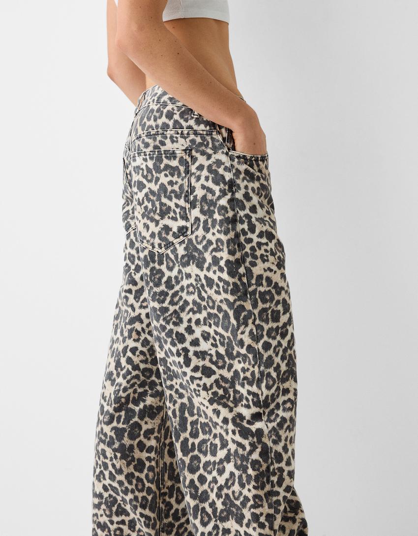 Balloon fit animal print baggy jeans-Beige