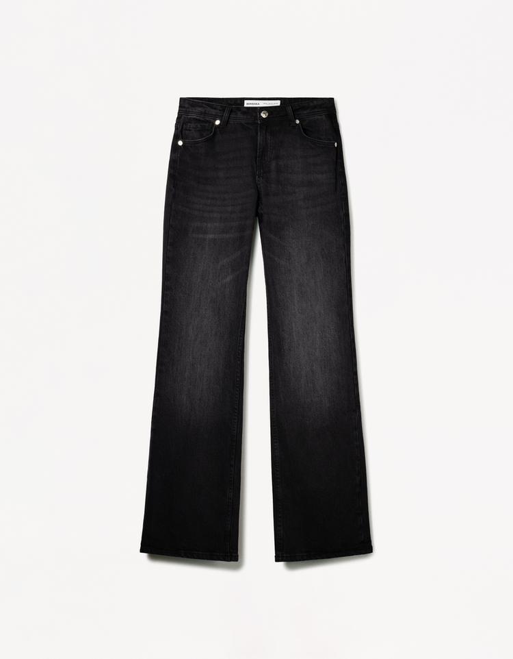 Low waist bootcut jean